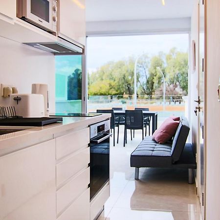 Phaedrus Living - Seaside Luxury Flat Harbour 104 Apartment Paphos ภายนอก รูปภาพ